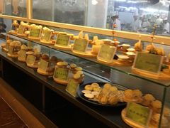 面包甜点陈列柜-琼菜王(南海店)