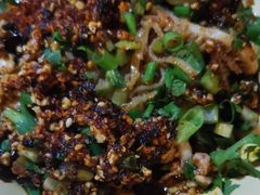 -拈签一笑黄牛肉辣卤串串
