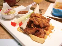 山贼酱烧焗带骨小牛肉-杯子红牛排(创意产业园店)