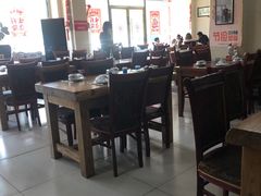 大堂-溢心园香河肉饼总店