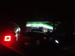 -全家便利店(沪太路三店)