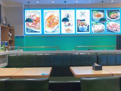 大堂-魏记烧味饭