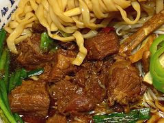 -镇南锅盖面馆(解放路店)