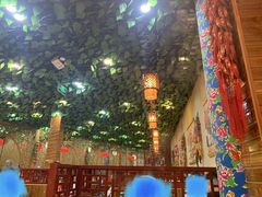 -袁小二大东北铁锅炖(吉祥村总部)