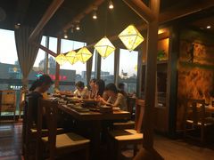 -云海肴·汽锅鸡·云南菜(天山百盛优客店)