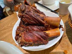 金牌酱棒骨-上关雪東北菜(中房金谊店)