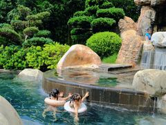 -七彩云南古滇温泉山庄