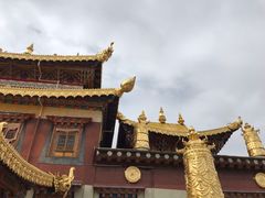 -噶丹松赞林寺