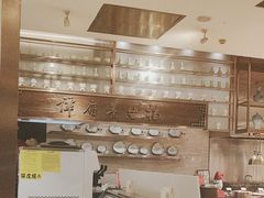 -东方红海鲜百汇(国际大厦店)