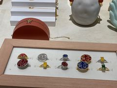 -LADY FAFA(巨鹿路陕西南路路口店)