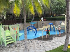 -海南清水湾莱佛士酒店