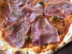 -Trattoria Altrove
