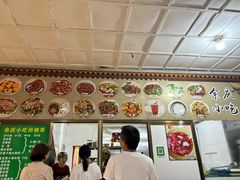 -余庆小吃(小吃一条街店)