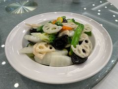 -鸿运楼烤鸭店(天桥店)