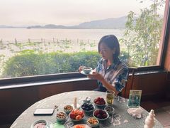 -湖畔居茶楼(湖滨店)