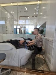 -MY WAY SALON