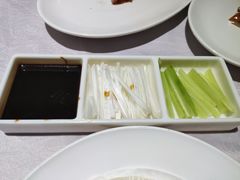 -鸭王烤鸭店(三里河店)