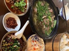 -谢老五跷脚牛肉·非遗传承店