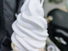 原味圆筒冰淇淋-麦当劳(展览路店)