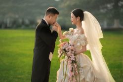 -Mu慕婚纱摄影·超级工作室