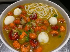 -龙巢盱眙龙虾·牛蛙·烧烤宵夜(八卦岭店)