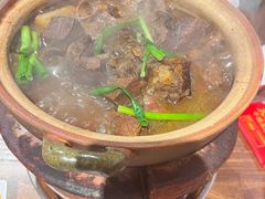-阿润打边炉·鲜切鸡煲(华漕店)