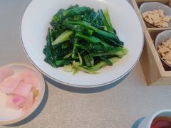 -有红鸡毛店·川菜(建设路店)