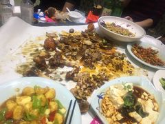 -小柒家第一锹东北菜(城关店)