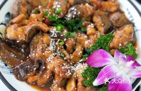 Braised Eel with Garlic