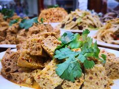 -杨记清芳牛肉拉面(京广路店)