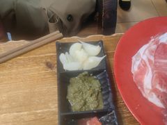 -洞庭洲·防空洞火锅·烧烤·铜锅涮肉(新百广场店)
