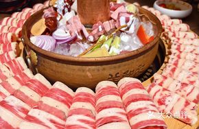 Large Rolled Meat with Neck Wrap