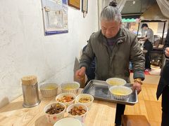 -周记热干面豆皮大王(桃花东街店)