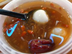 -八一路好吃街(雨田商务大厦店)