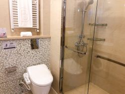 -海豚湾高端月子会所(黄浦店)