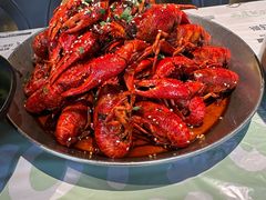 -巴厘龙虾·榜首油焖大虾(音乐学院·沿江酒馆店)