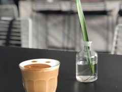 -UNI UNI(环亚凯瑟琳店)