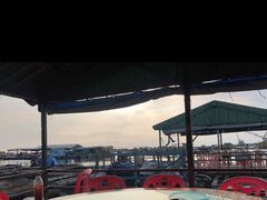 -海上驿站渔家菜馆