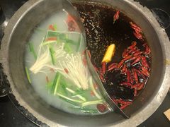 -宽板凳老灶火锅(南礼士路店)