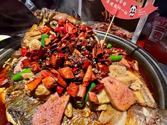 -辣尚瘾·烤鱼·新川菜(牡丹园直营店)