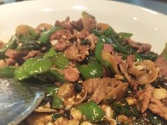 -霸蛮湖南菜·牛肉粉(荣京西街店)