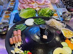 -豚豚家돈돈가韩国锅盖烤肉(新北万达店)