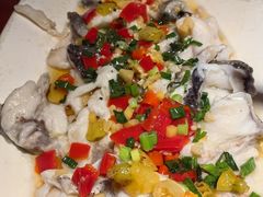 -魏铭鱼头捞饭(晋阳路店)