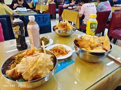 -红鼻子桂林米粉(金唐新光界店)