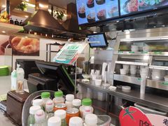 -老乡鸡(南京首创立方店)