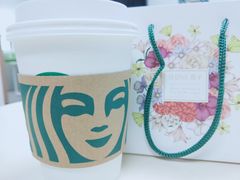 -星巴克臻选(嘉兴海宁银泰城店)