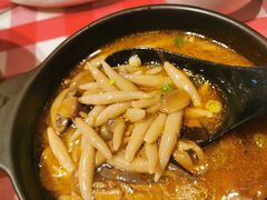 蘑菇汤莜面鱼鱼-西贝莜面村(当代商城店)
