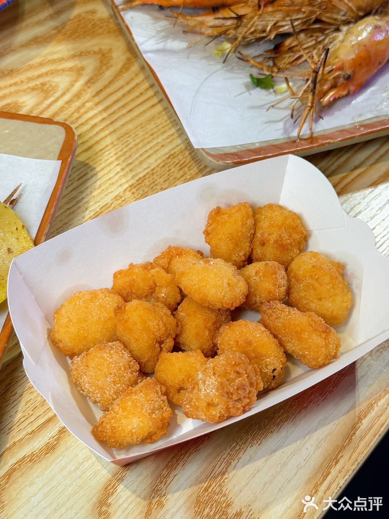 钓虾烧烤两不误，聚会亲子总相宜