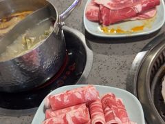-金滏山烤肉·海鲜·火锅自助餐厅(襄阳万达店)