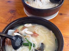 -桥香园过桥米线(国贸店)